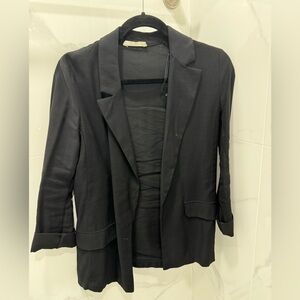 Black blazer, size xs. Worn only twice